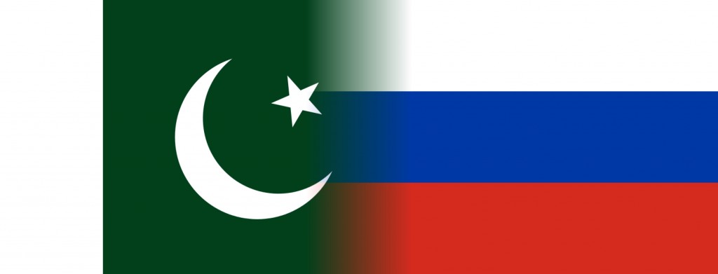 pakistan and russia flag