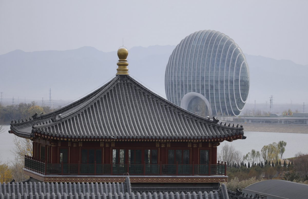 Chinas-bizarre-buildings (2)