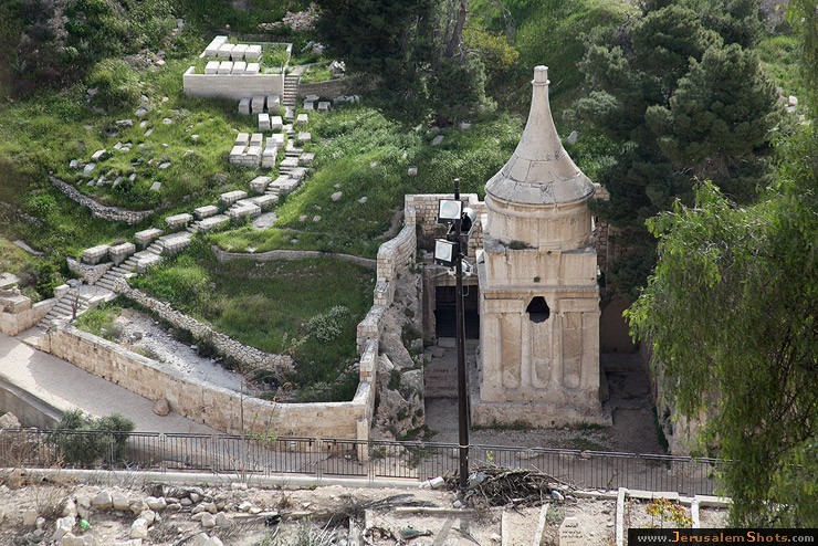 tomb of Abslam