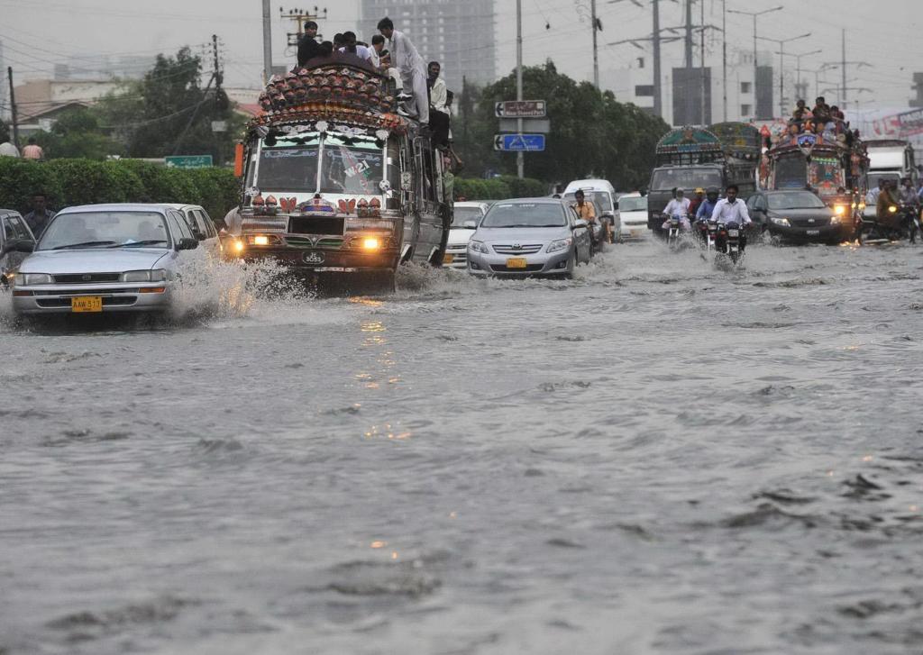 karachi-rain