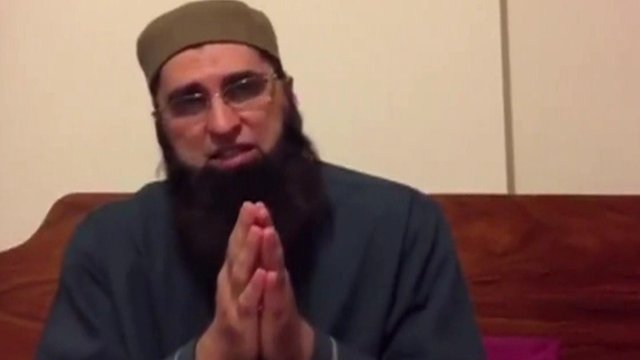 امت سید لولاک سے خوف آتا ہے