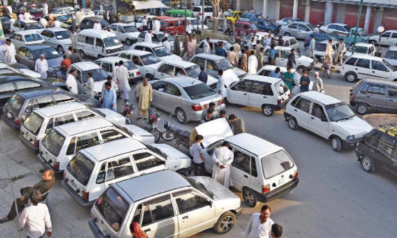 چارجڈ پارکنگ کے نام پر بھتہ خوری بند کی جائے گی، سندھ ہائیکورٹ