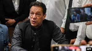 دھاندلی کیخلاف تمام جماعتوں کو اکٹھا کر رہے ہیں،عمران خان