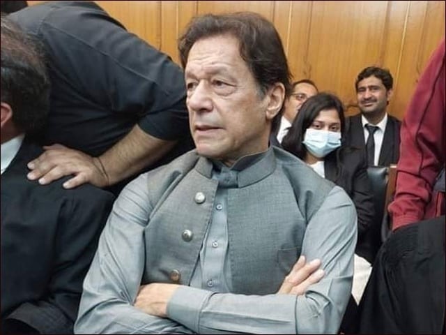 سب مجھے خاموش کرنے میں لگے ہیں،عمران خان