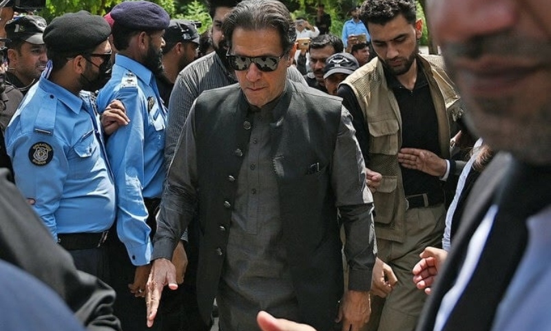 جیل میں ناروا سلوک، عمران خان نے بھوک ہڑتال کی دھمکی دیدی