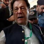 فوج پاکستان کی ریڑھ کی ہڈی ہے نیوٹرل ہو جائے، عمران خان